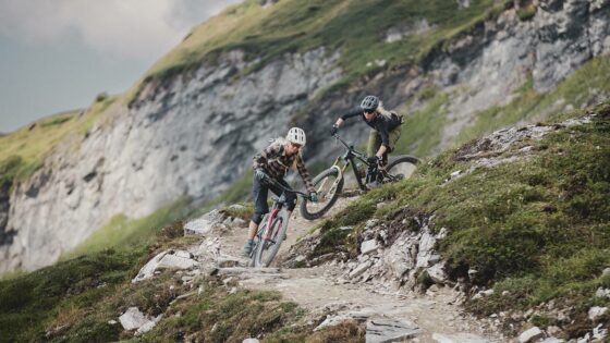 Bike & Yoga Lermoos Zugspitzarena - Die Rasenmäher Mountainbike Women Camp